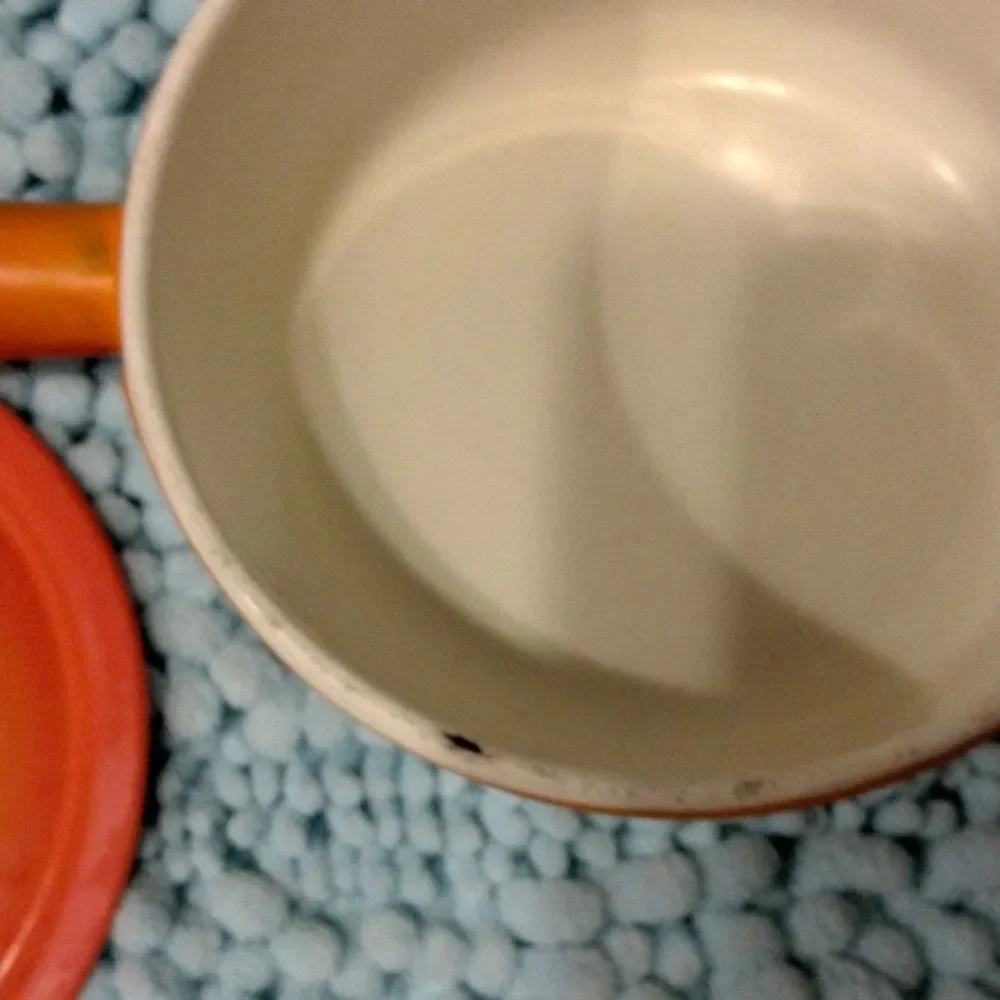 Vintage Descoware 5 Inch Sauce Pan. With Lid FE 14.